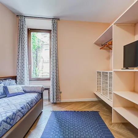 Bmga L Luxury With Patio In Trastevere * רומא