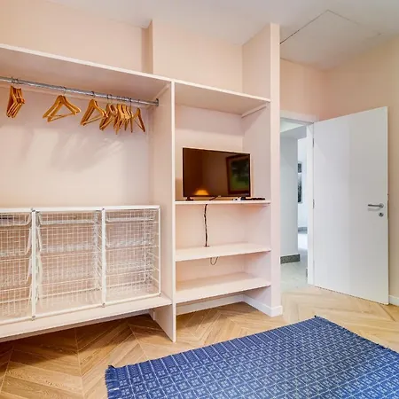 Bmga L Luxury With Patio In Trastevere Holiday home